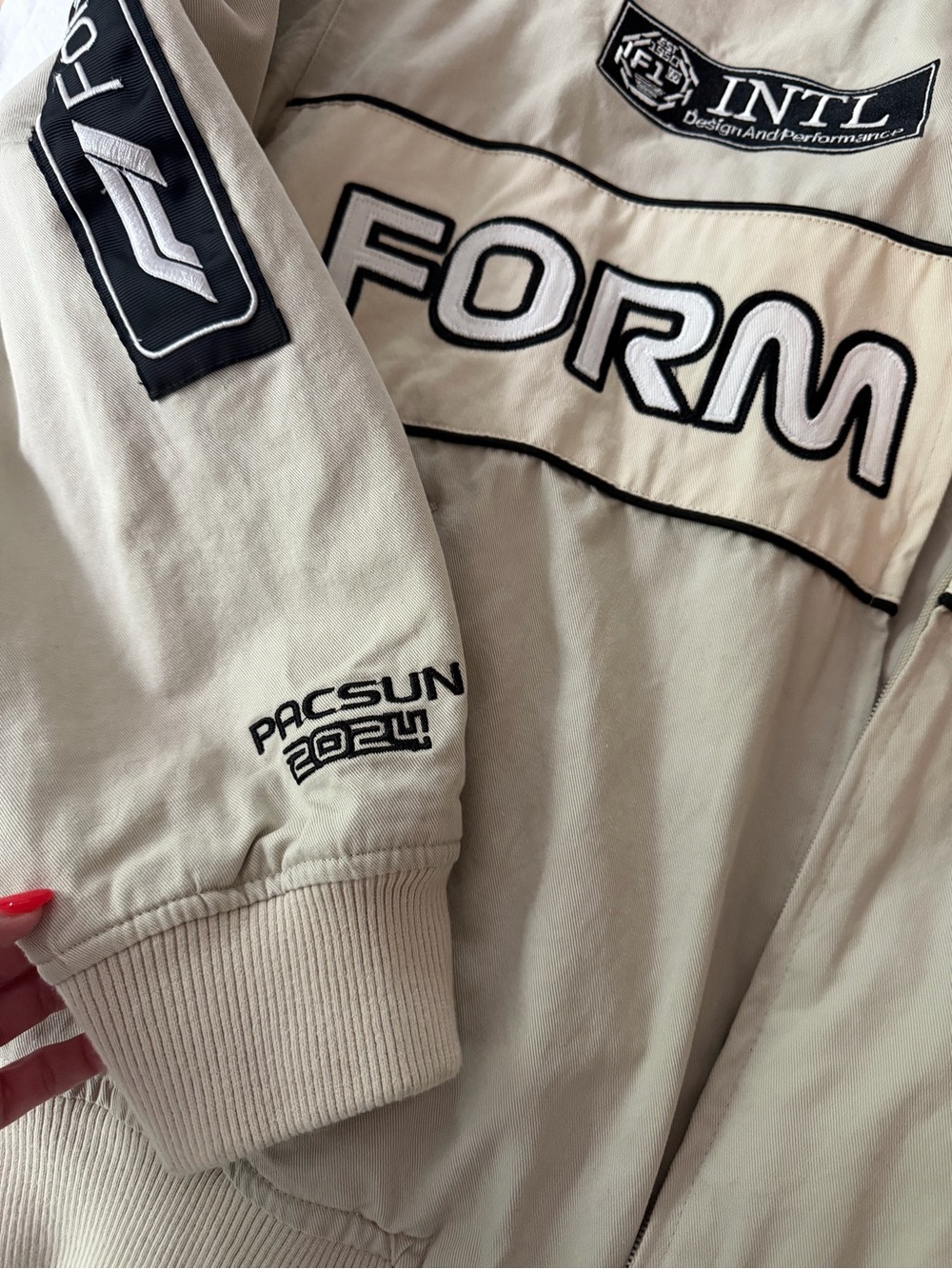 Formula 1® Beige Racing Jacket - Picture 3 of 8